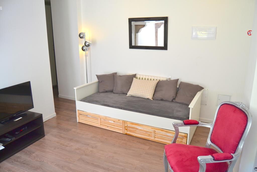 Maison La Douane - Comprends Nettoyage Professionnel Et Le Linge ลารองส์ ห้อง รูปภาพ
