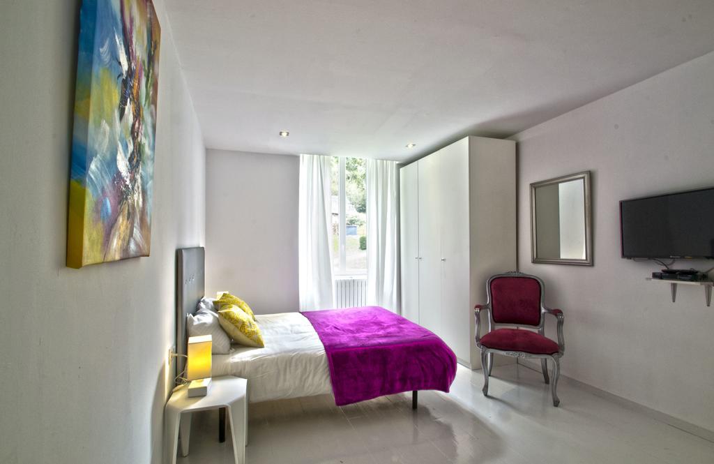 Maison La Douane - Comprends Nettoyage Professionnel Et Le Linge ลารองส์ ภายนอก รูปภาพ