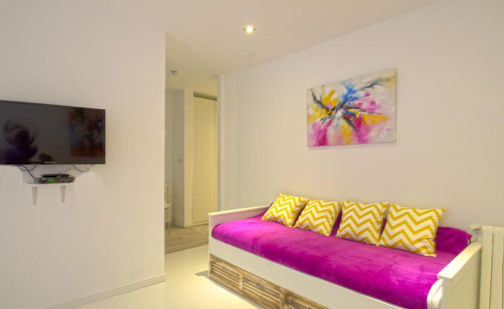 Maison La Douane - Comprends Nettoyage Professionnel Et Le Linge ลารองส์ ภายนอก รูปภาพ