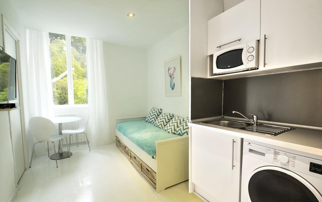 Maison La Douane - Comprends Nettoyage Professionnel Et Le Linge ลารองส์ ภายนอก รูปภาพ